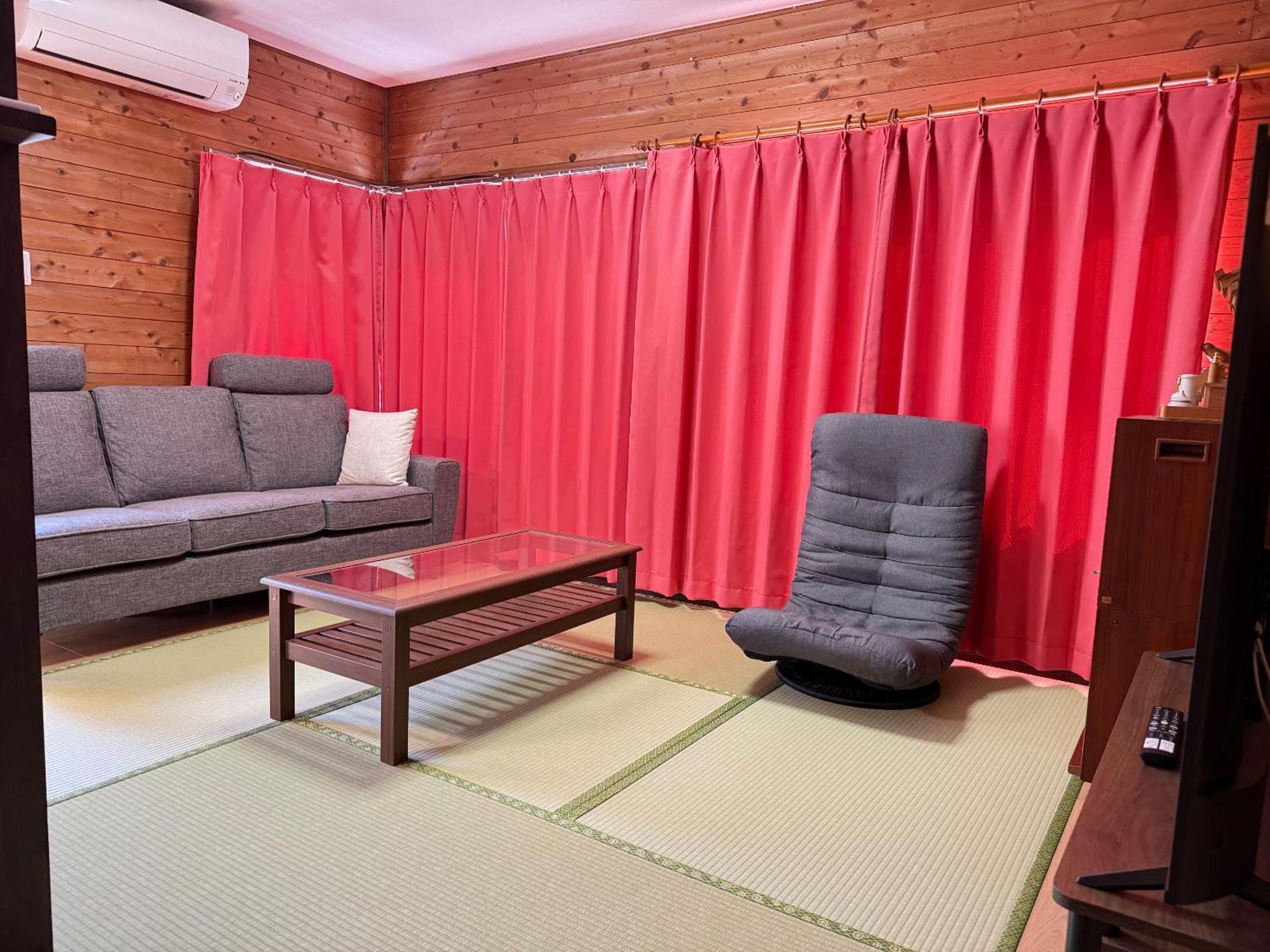 Hotel Junior Mint هاكوبا المظهر الخارجي الصورة